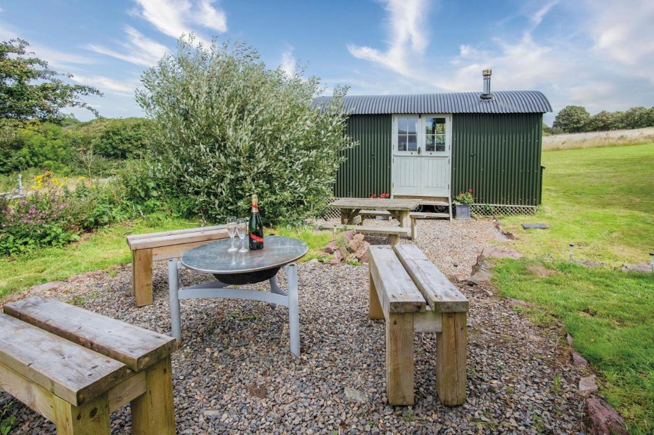 Haven View - 1 Bedroom Shepherds Hut - St Ishmaels Saint Ishmaels  Exteriér fotografie